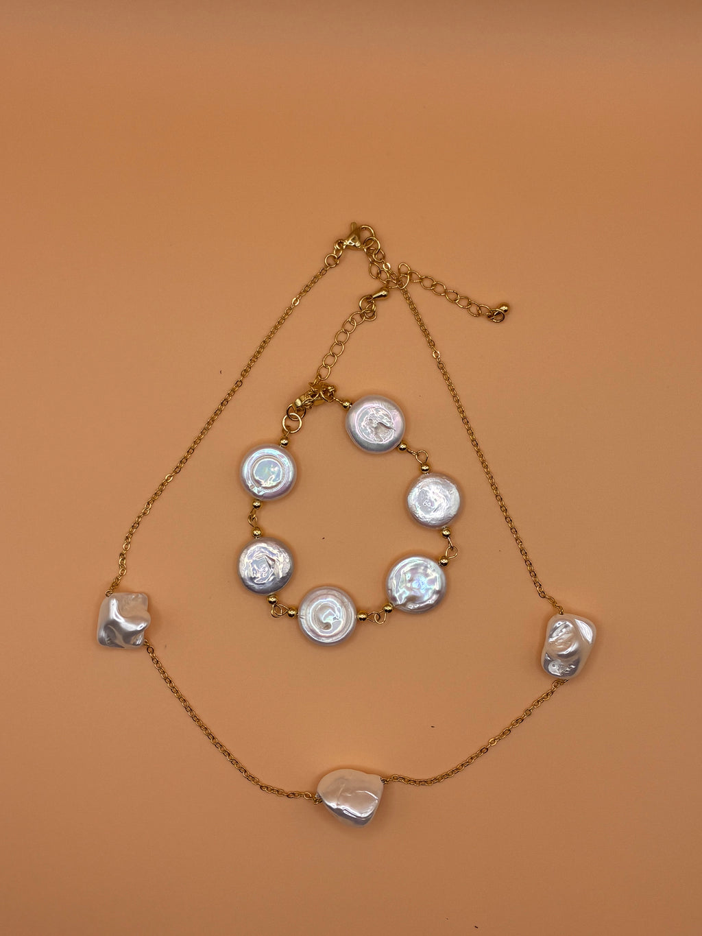Mother of pearl bracelet